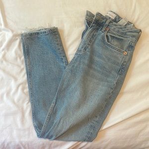 Zara Stretchy Jean